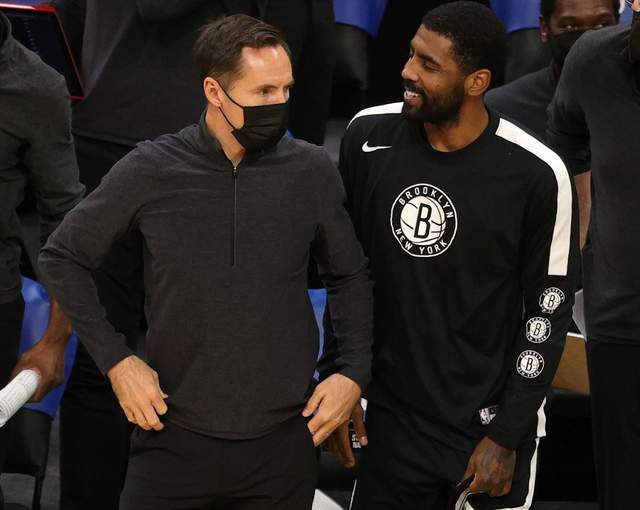 扬科维奇在 扬科维奇在